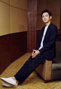 娱乐吃瓜君长腿男星,身材与颜值并存的娱乐圈焦点