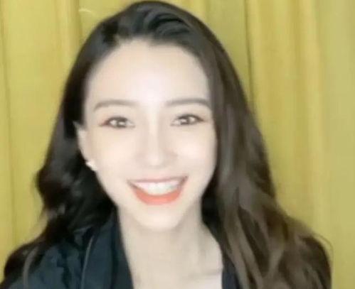 杨颖娱乐吃瓜,争议、绯闻与演技争议